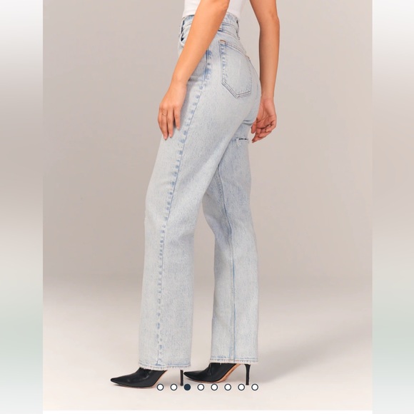 Abercrombie Curve Love Jean - Picture 7 of 8